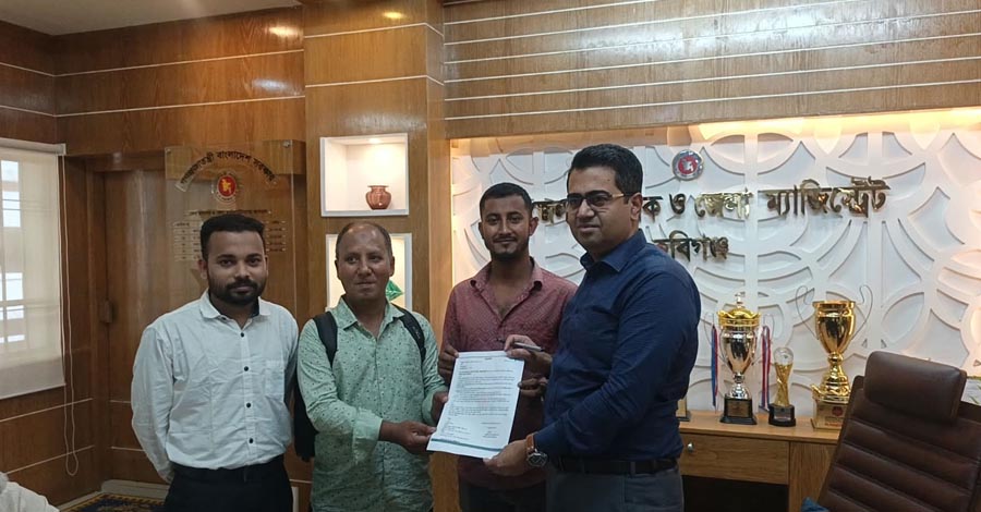 জুলাই যোদ্ধাদের এমআইএস ও গেজেট দ্রুত প্রকাশের দাবিতে হবিগঞ্জে অবস্থান