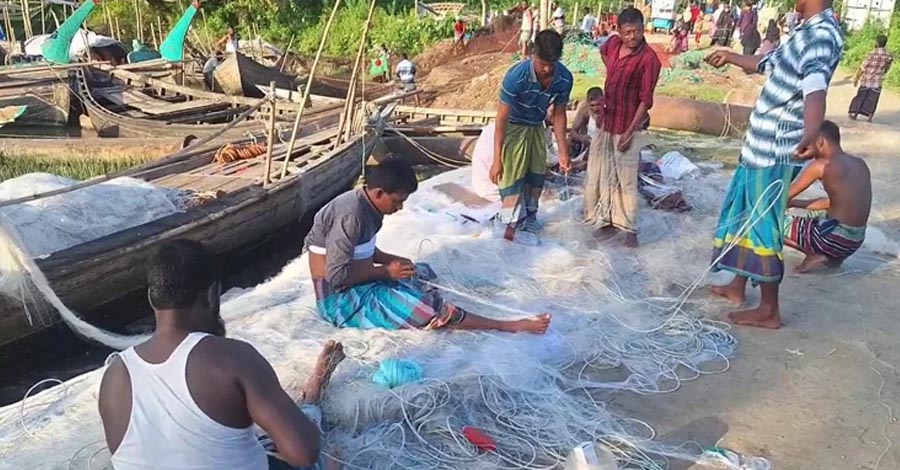 মা ইলিশ রক্ষায় সাড়ে ৬ লাখ জেলে পরিবারে সরকারের ‘বড় সুখবর’