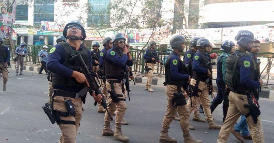 দুর্গাপূজায় তিন স্তরের নিরাপত্তা