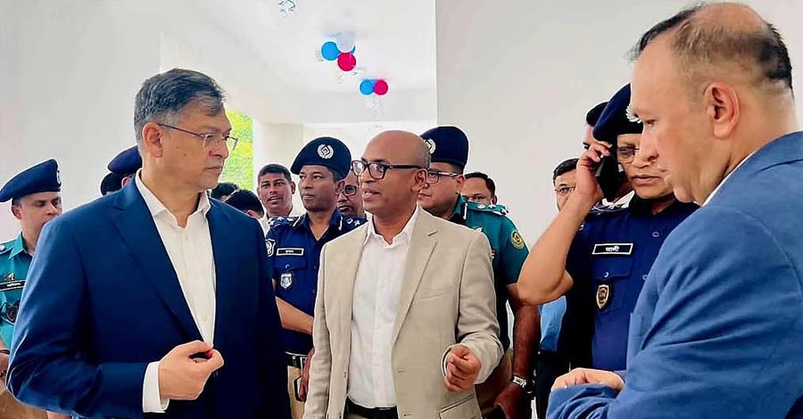 অপরাধীকে সহায়তা করলেও আইনি ব্যবস্থা, ‘ক্লিন হার্ট’ নিয়ে যা বললেন স্বরাষ্ট্রমন্ত্রী
