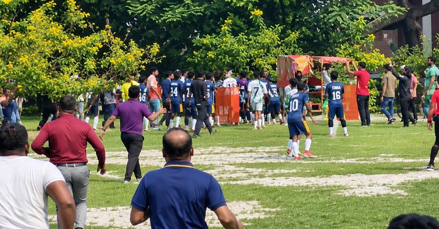 ঢাবি-চবির পর যবিপ্রবিরও খেলা বর্জন, বহিরাগত খেলোয়াড় নিয়ে বিতর্ক