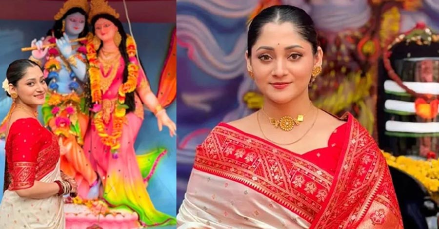 শাড়ি-চুড়ির সাজে নজর কাড়লেন পূজা চেরী, ভক্তের মন্তব্য ‘এক দুর্গার সামনে আরেক দুর্গা’