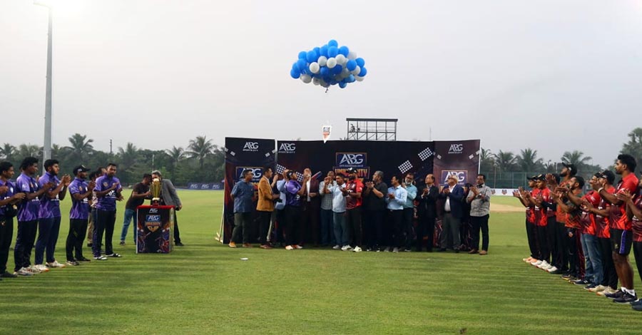 ১০ বিশ্ববিদ্যালয় নিয়ে এবিজি ইউনিভার্সিটি কাপের যাত্রা শুরু, উদ্বোধনে রফিক-আশরাফুল