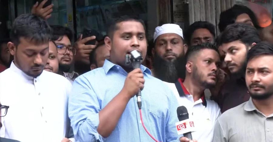 আইজিপি বক্তব্য না সরালে তারেক রহমানের নির্দেশ ধরে নেব: হাসনাত